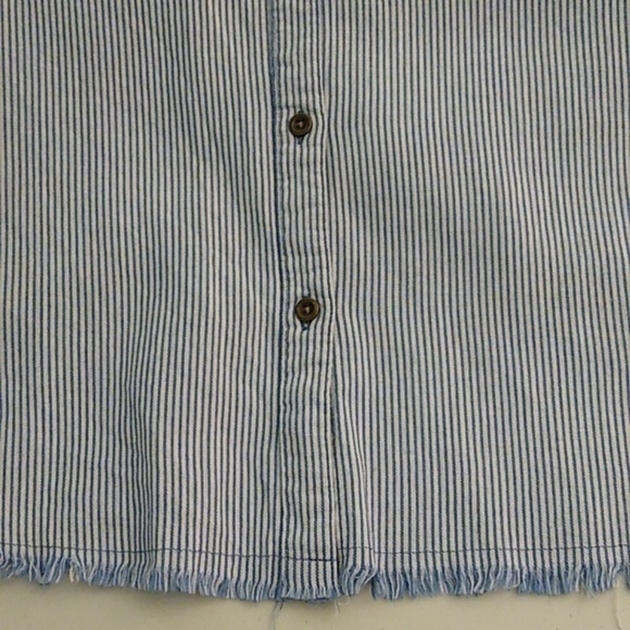 TRIBAL JEANS STREETWEAR RAW HEM MILITARY SOFT WORN DENIM CHAMBRAY STRIPE SHIRT - Picture 9 of 13